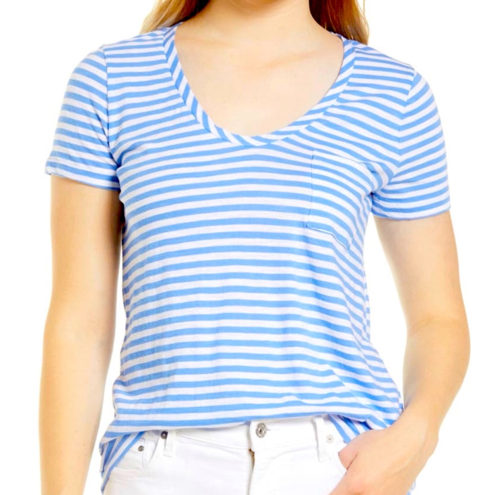 Caslon Rounded V-neck T-Shirt in White-Blue C Brooke Stripe Size Large